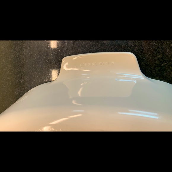 Corningware beige Symphony 2 lt casserole dish & Pyrex Fireside Tint Glass lid - Picture 6 of 7